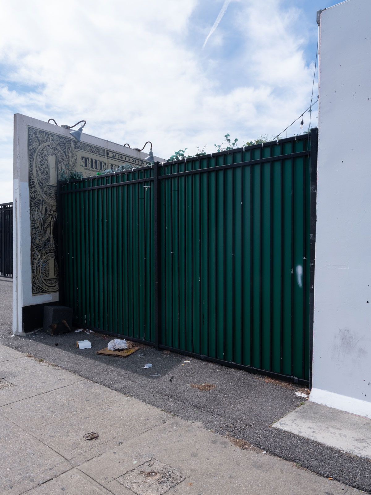 That’s life? - Die Bilder der Arbeit entstanden während einer Reise Jahr 2023.