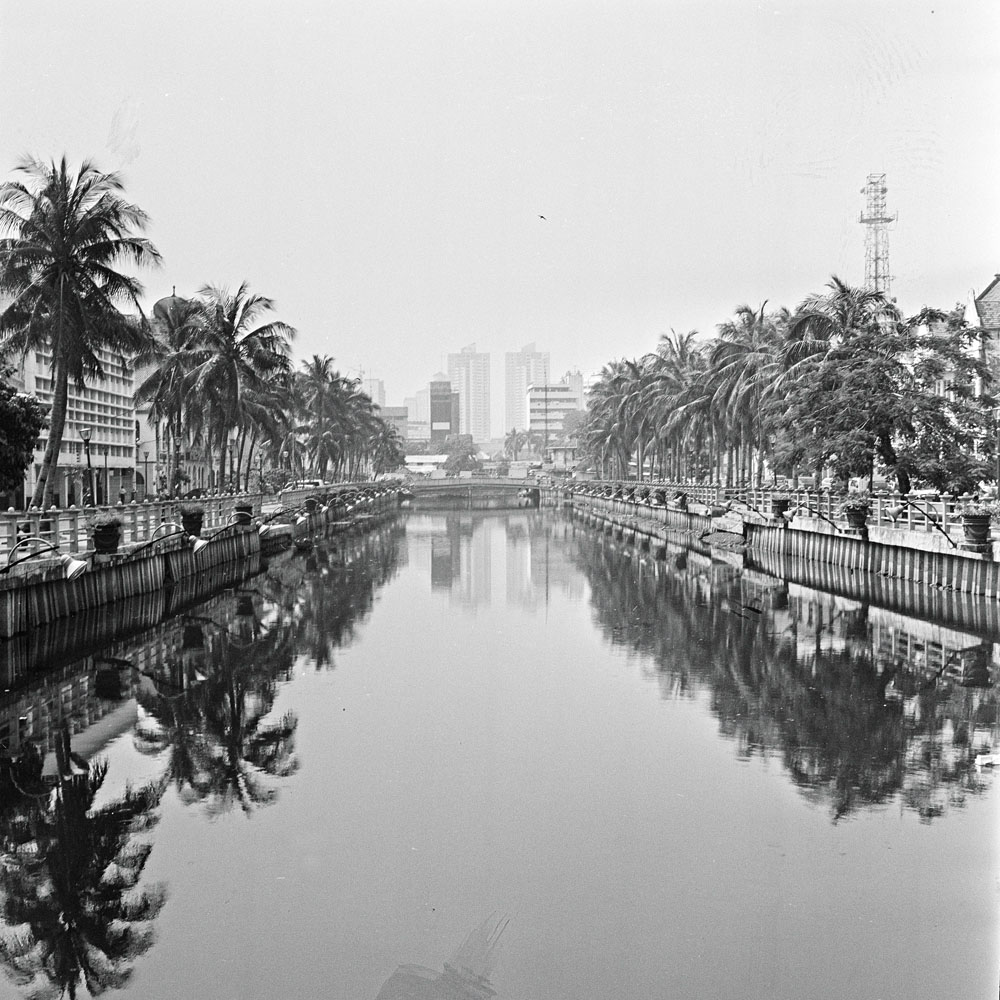Bild aus der Fotografie Arbeit „Lost (Heimat V / Homeland V)“ von Florian Albrecht-Schoeck.