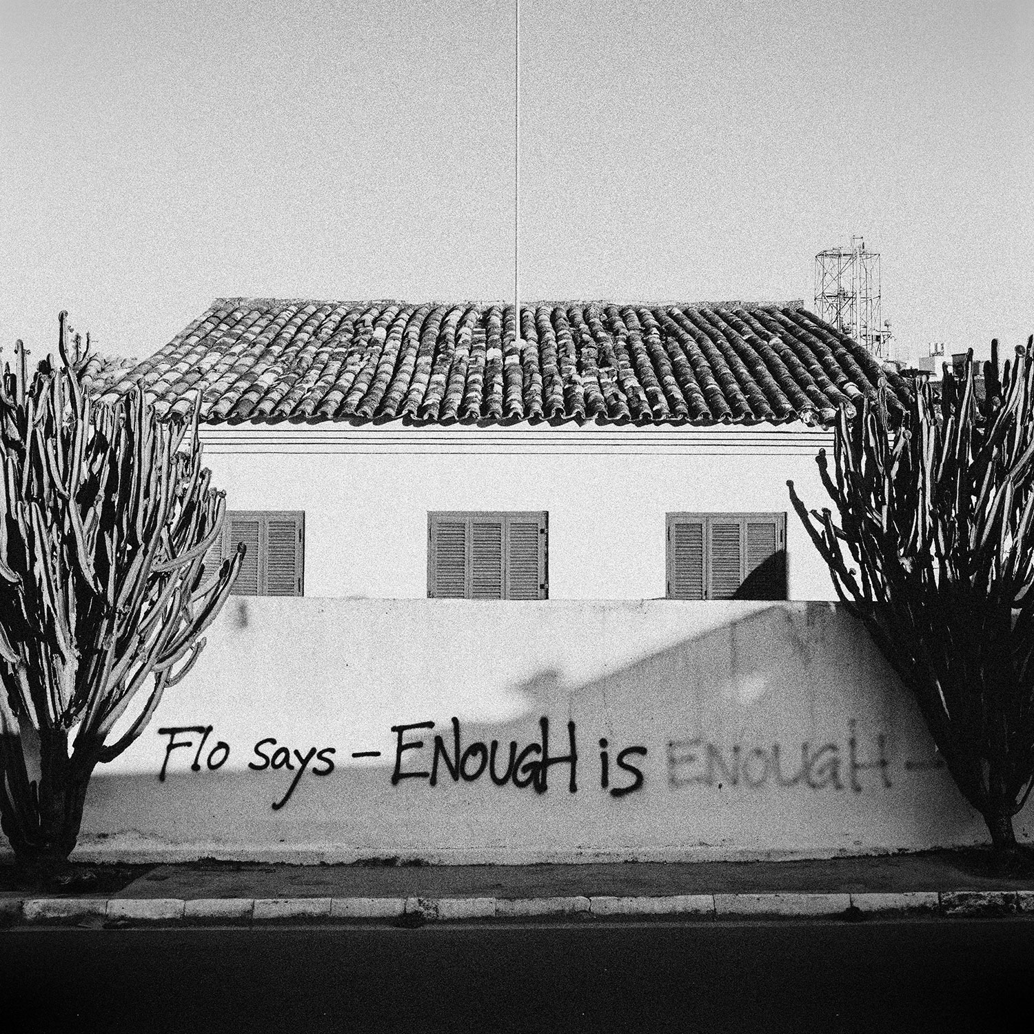 Motiv aus der künstlerischen Arbeit,  How it starts — and how it ends (Part III / Flo Says) von Florian Albrecht-Schoeck. Erstellt mit Fotografie und KI/Machine Learning. Alles mit Open-Source Tools erstellt.