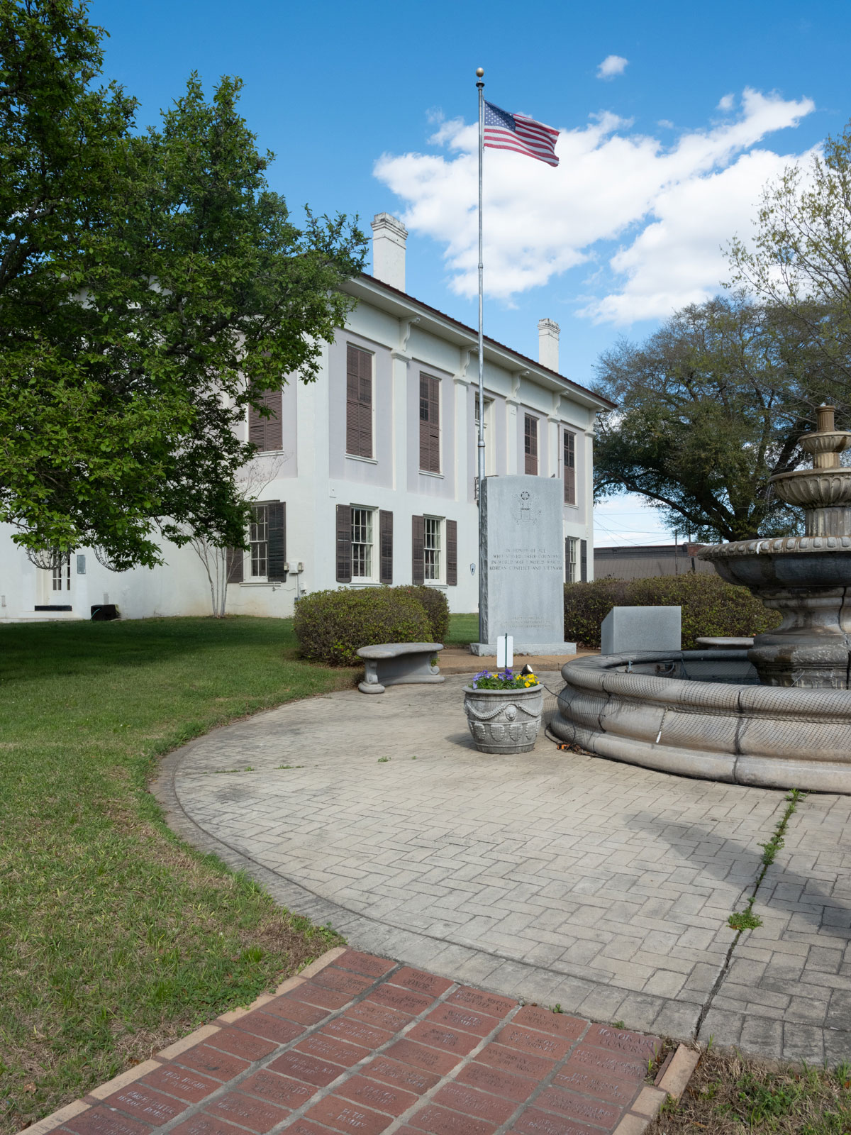 That’s life? - Die Bilder der Arbeit entstanden während einer Reise Jahr 2023.