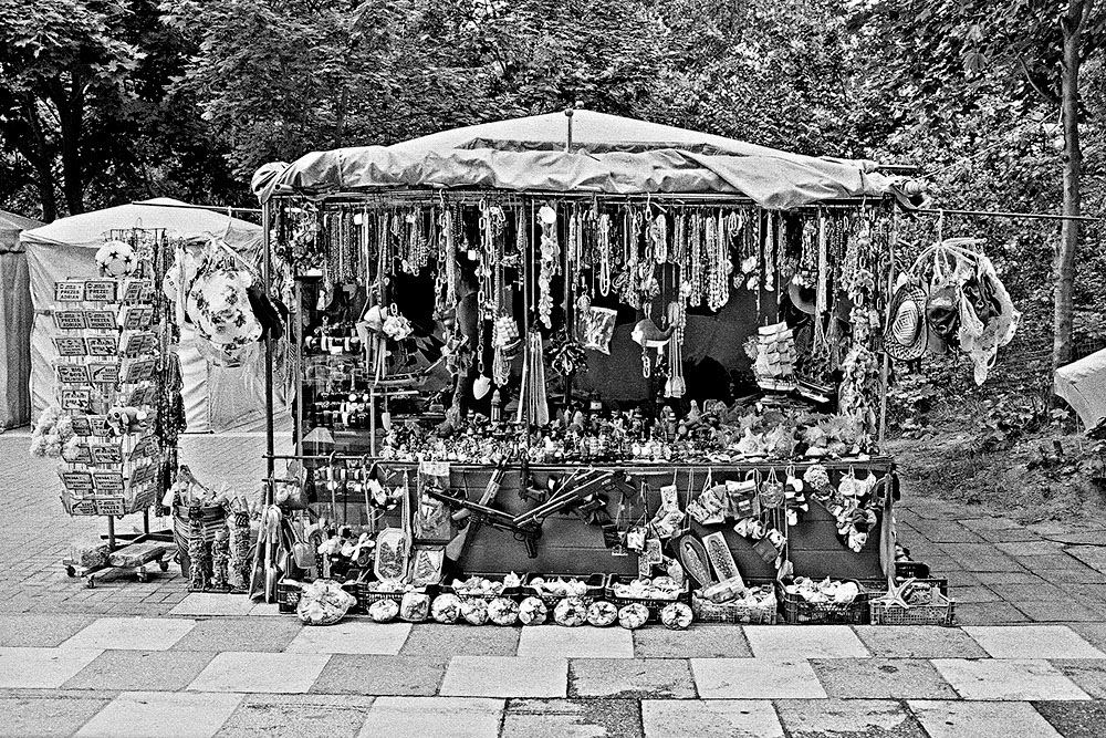 Motive aus der Arbeit „Vaterland“ von Florian Albrecht-Schoeck