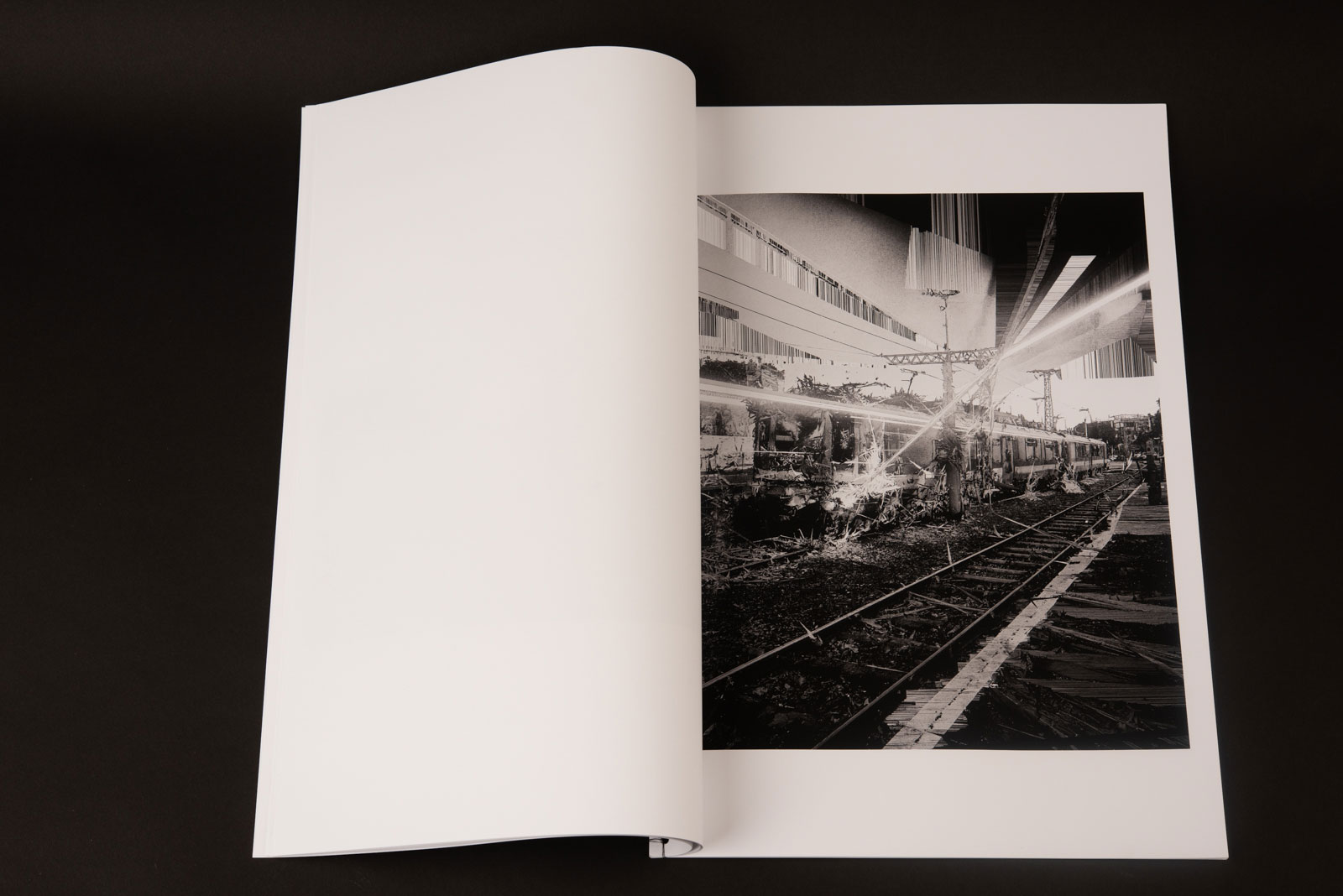 Buch-Edition des ersten Kapitels meiner neuen Arbeit „How it starts — and how it ends“