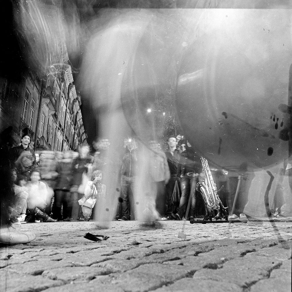 Bild der Werkgruppe „Minha Terra (Heimat III, 2009)“ von Florian Albrecht-Schoeck / Image the workgroup „Minha Terra (Homeland III, 2009)“ by Florian Albrecht-Schoeck