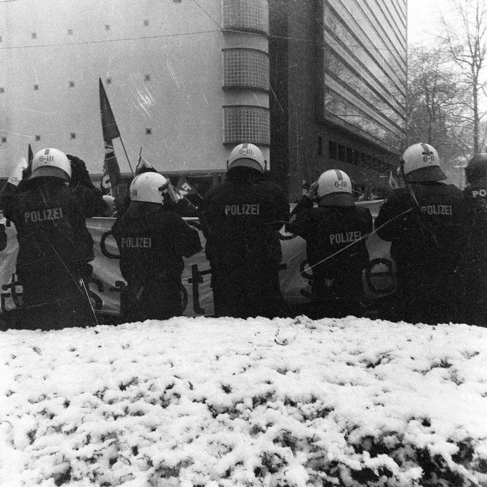 Motive aus der Arbeit „Vaterland“ von Florian Albrecht-Schoeck