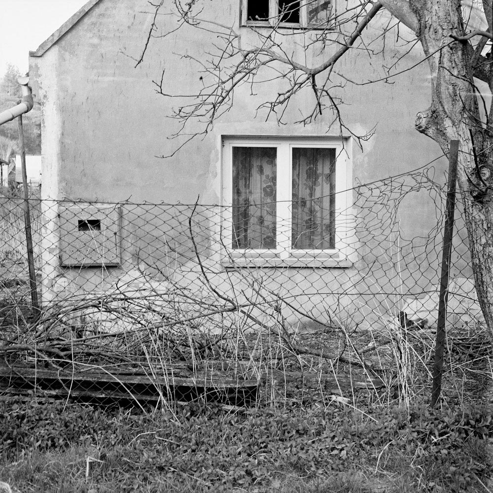 Motive aus der Arbeit „Vaterland“ von Florian Albrecht-Schoeck