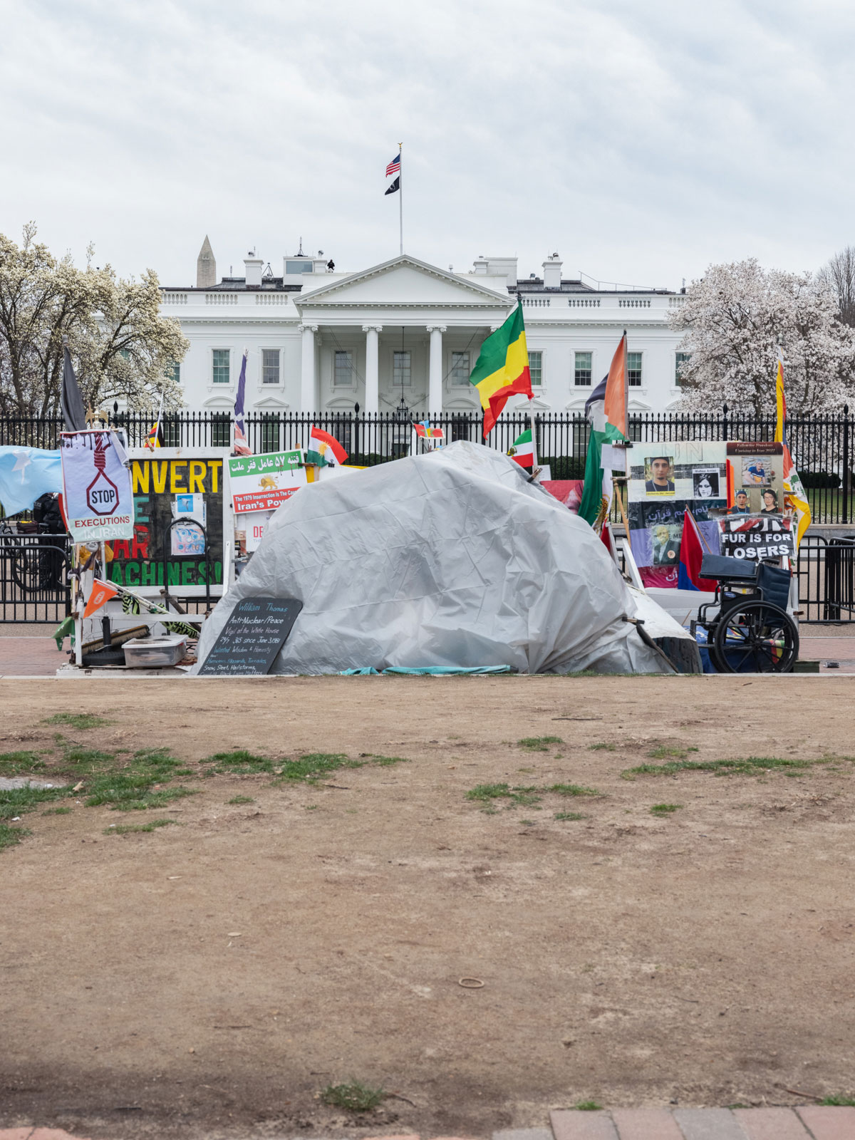 That’s life? - Die Bilder der Arbeit entstanden während einer Reise Jahr 2023.