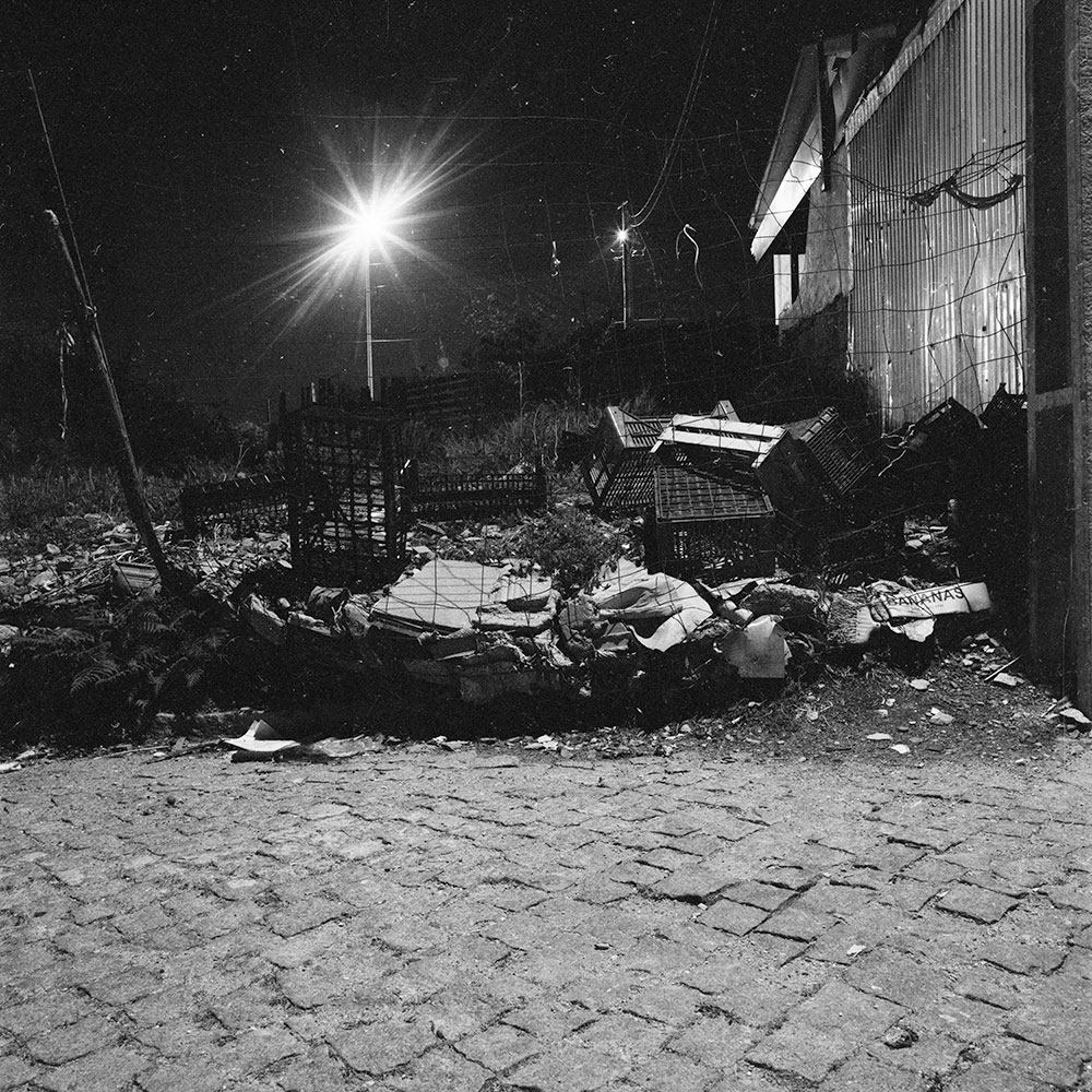 Bild der Werkgruppe „Minha Terra (Heimat III, 2009)“ von Florian Albrecht-Schoeck / Image the workgroup „Minha Terra (Homeland III, 2009)“ by Florian Albrecht-Schoeck