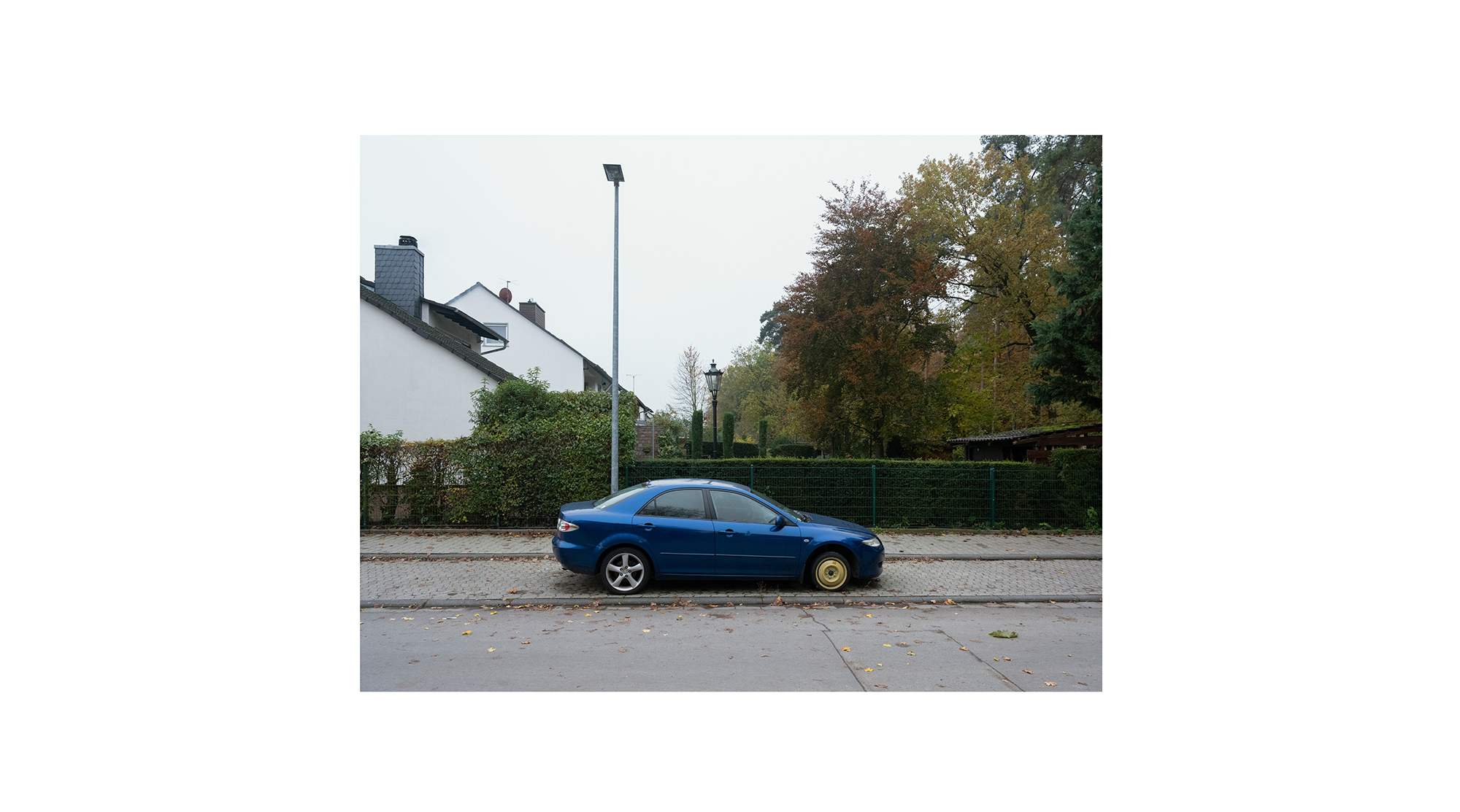 Motiv aus der fotografischen Arbeit „Hi Slave“ von Florian Albrecht-Schoeck.