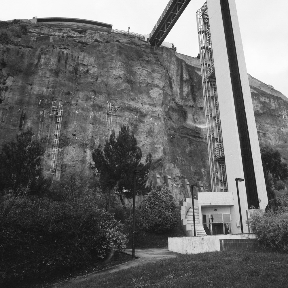 Motive aus der Arbeit „Fabled City (Heimat/Homeland VII)“ von Florian Albrecht-Schoeck