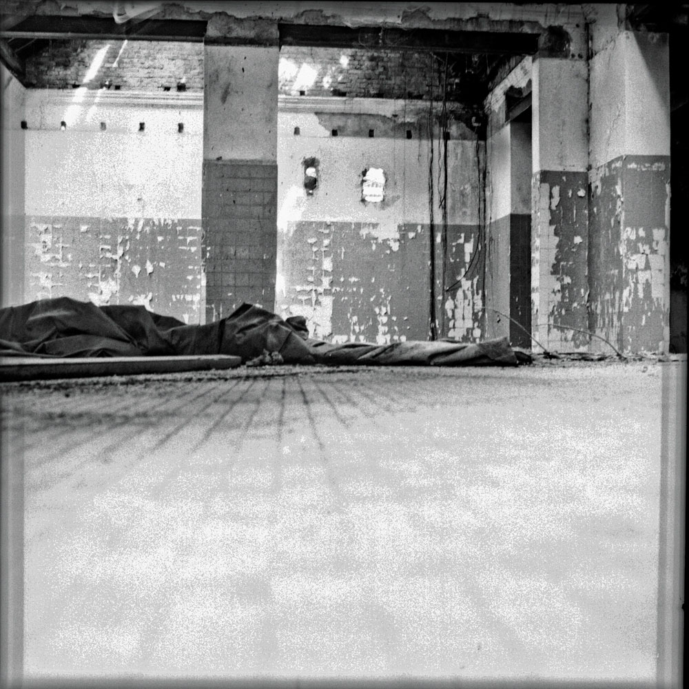 Bild aus der Fotografie Arbeit „Lost (Heimat V / Homeland V)“ von Florian Albrecht-Schoeck.