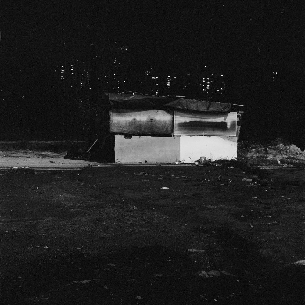 Bild aus der Fotografie Arbeit „Lost (Heimat V / Homeland V)“ von Florian Albrecht-Schoeck.