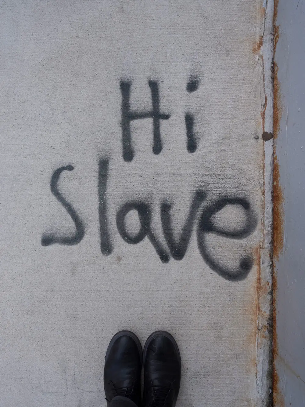 Fotografie Arbeit: 'Hi Slave' von Florian Albrecht-Schoeck