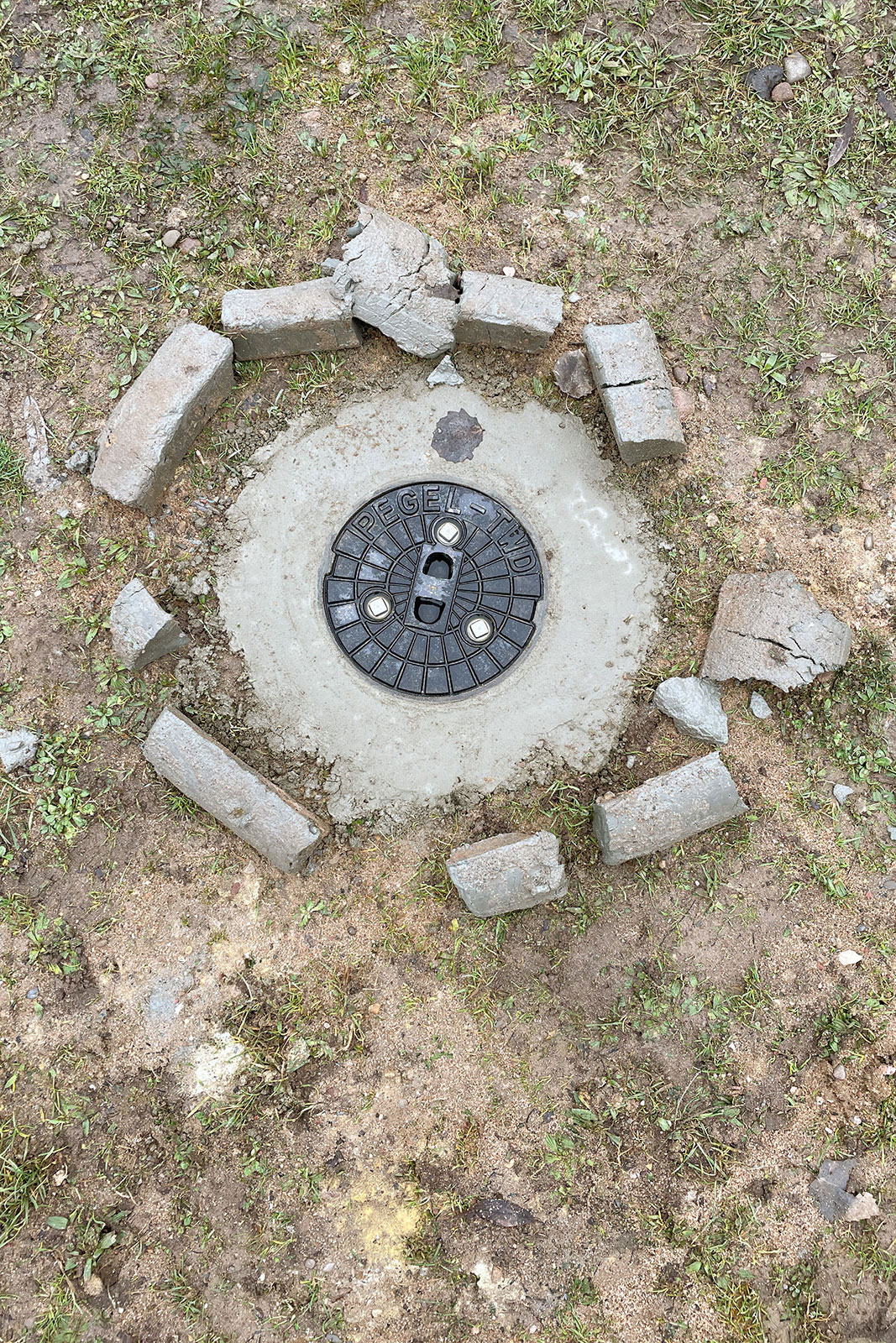 Teil IX: Aufenthaltsort Planet Erde – Mein Jahresgespräch. Wer ist hier bitte dafür zuständig?